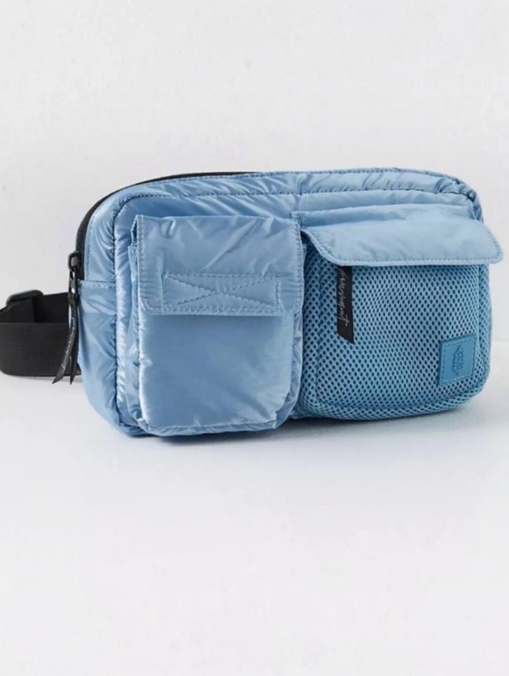 FP Movement Courtside Sling Bag Light Blue Like New Sporty Chic Athleisure Gym